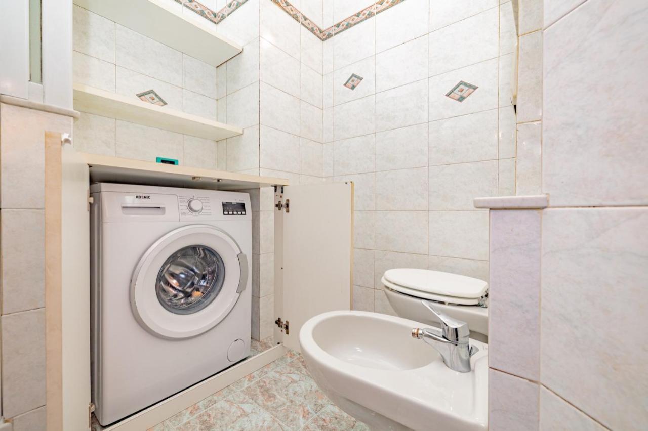 Casa Vicinissima All'Ospedale San Paolo Milano Exteriör bild